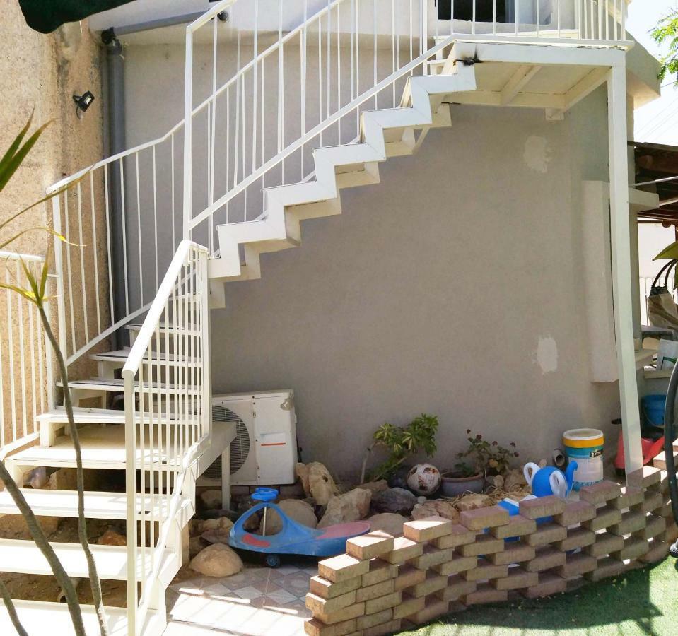 Carmela House Apartment Arad Bagian luar foto